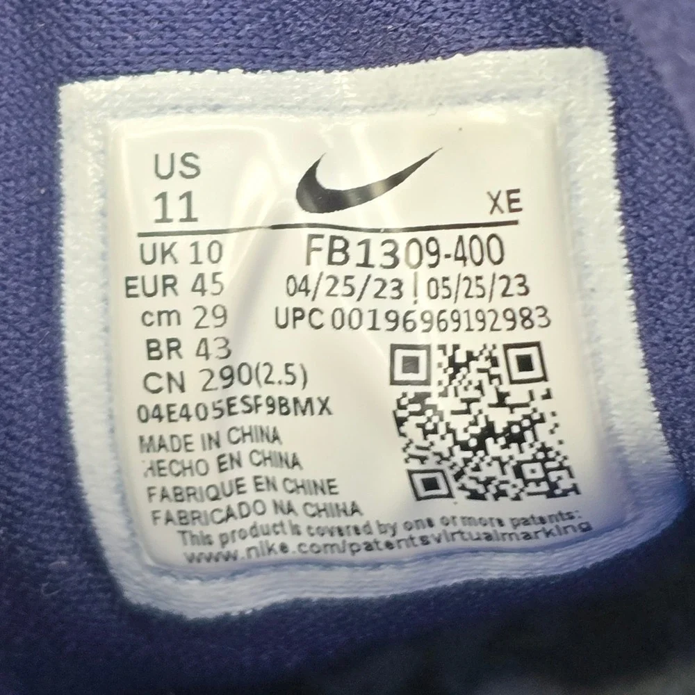 Nike Air Zoom Vomero 17 Running Shoes Mens 11 Navy Blue White FB1309-400 Sneaker